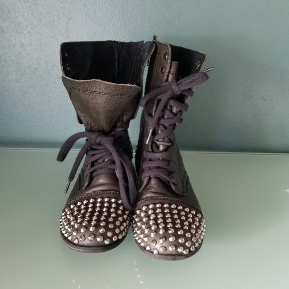 Steve Madden Tarnney Leather Boots - Picture 2 of 7